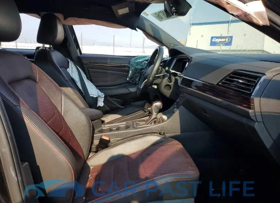 3VW2T7BU1NM005492# 7