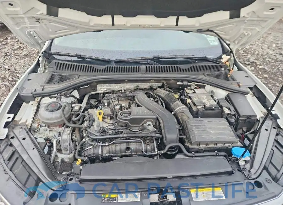 3VW7M7BU9RM012490# 11