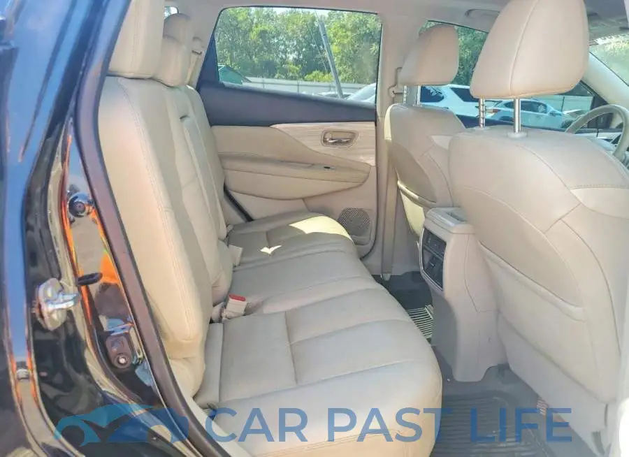 5N1AZ2MH9JN114990# 11
