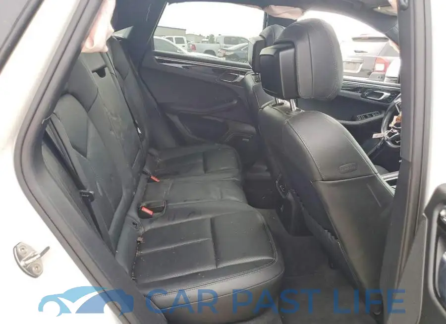 WP1AB2A56JLB38547# 11