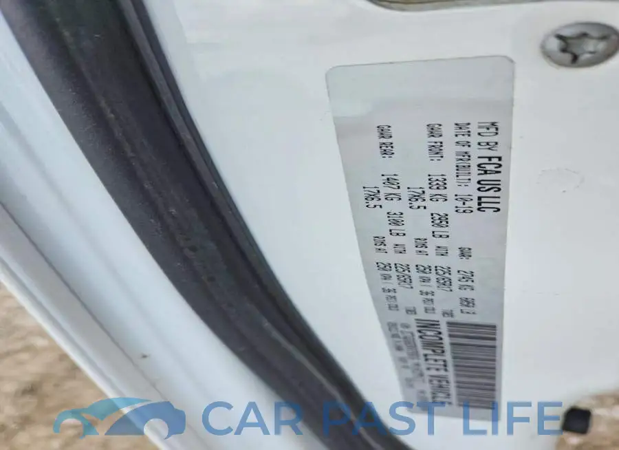 2C7WDGBG5KR793616# 13