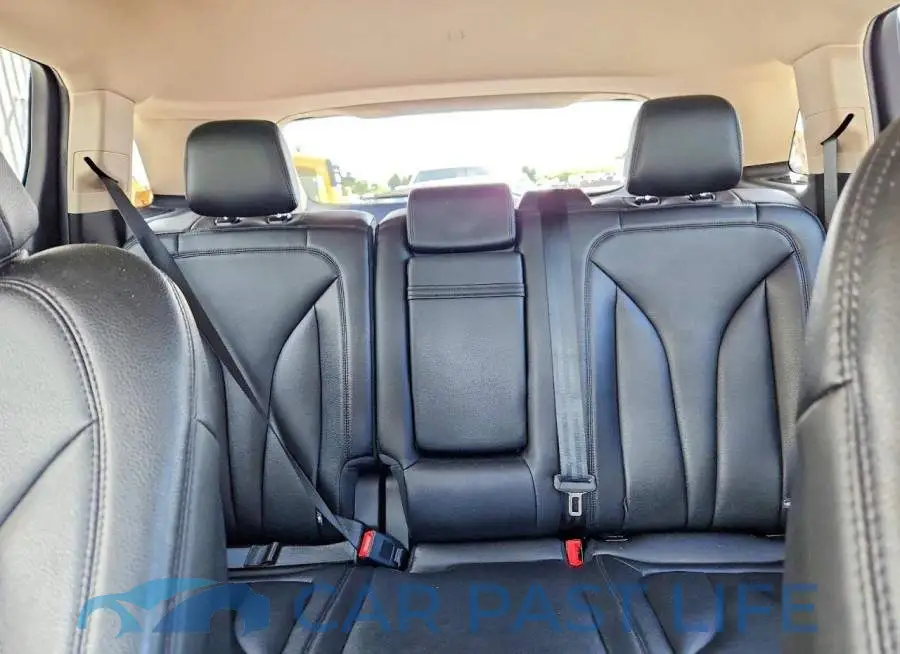 2LMPJ6J93PBL03925# 10