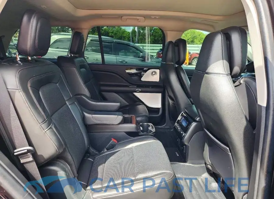 5LM5J7WC1PGL14599# 11