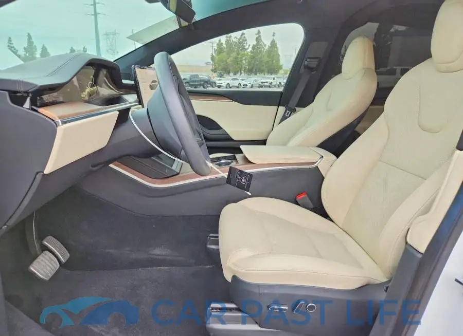 7SAXCDE52PF403526# 7