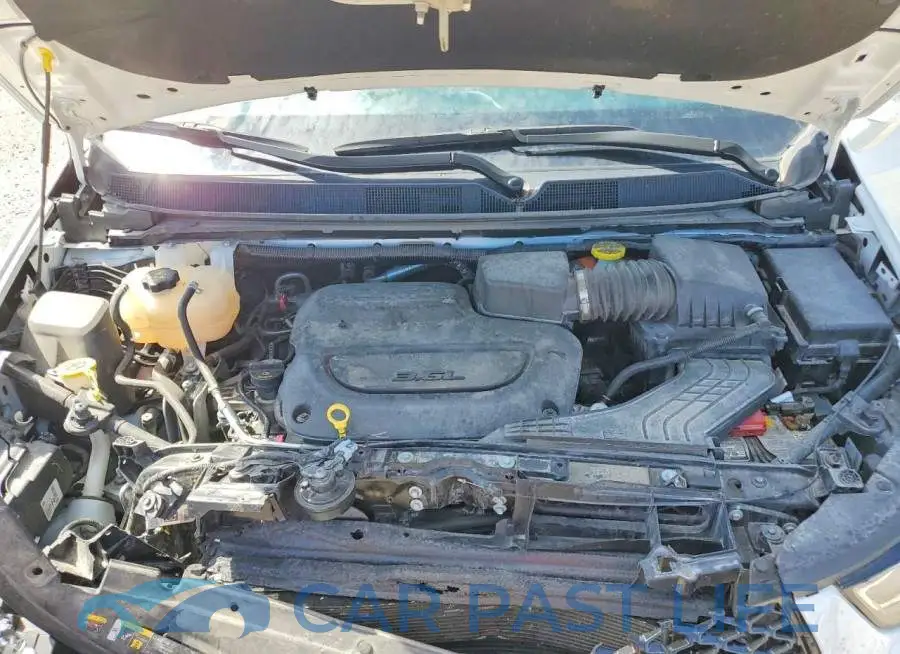 2C4RC1BG2NR219795# 12