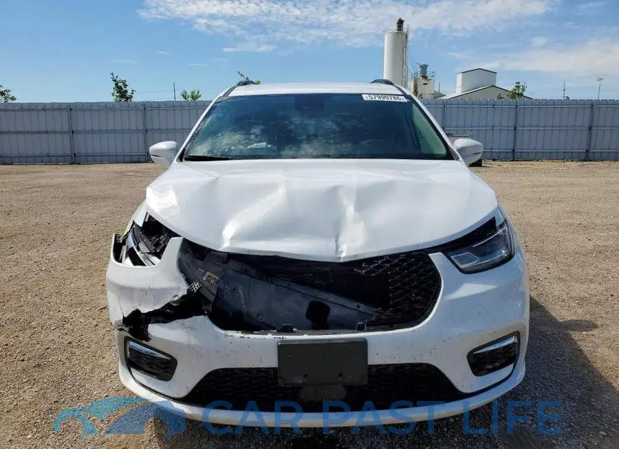 2C4RC1BG2NR219795# 5