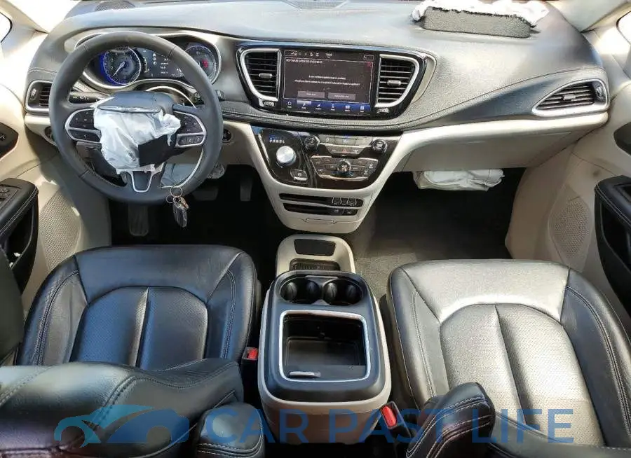 2C4RC1BG2NR219795# 8