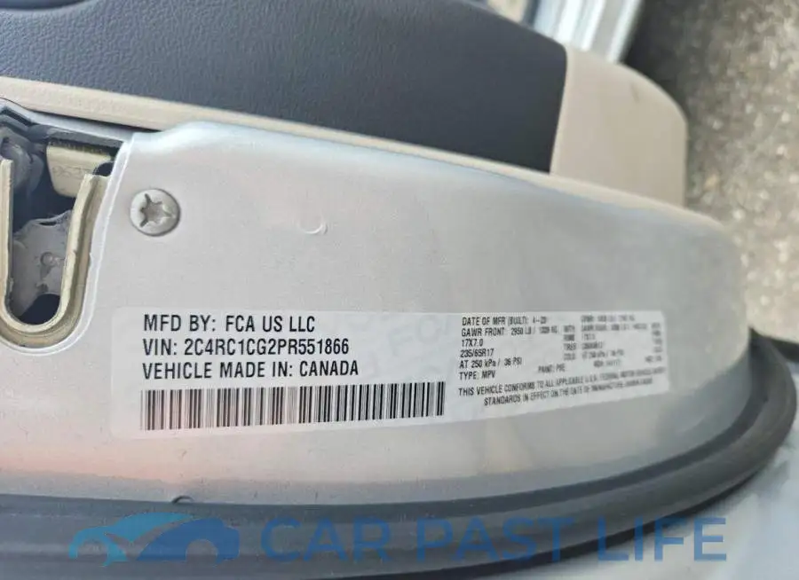 2C4RC1CG2PR551866# 14