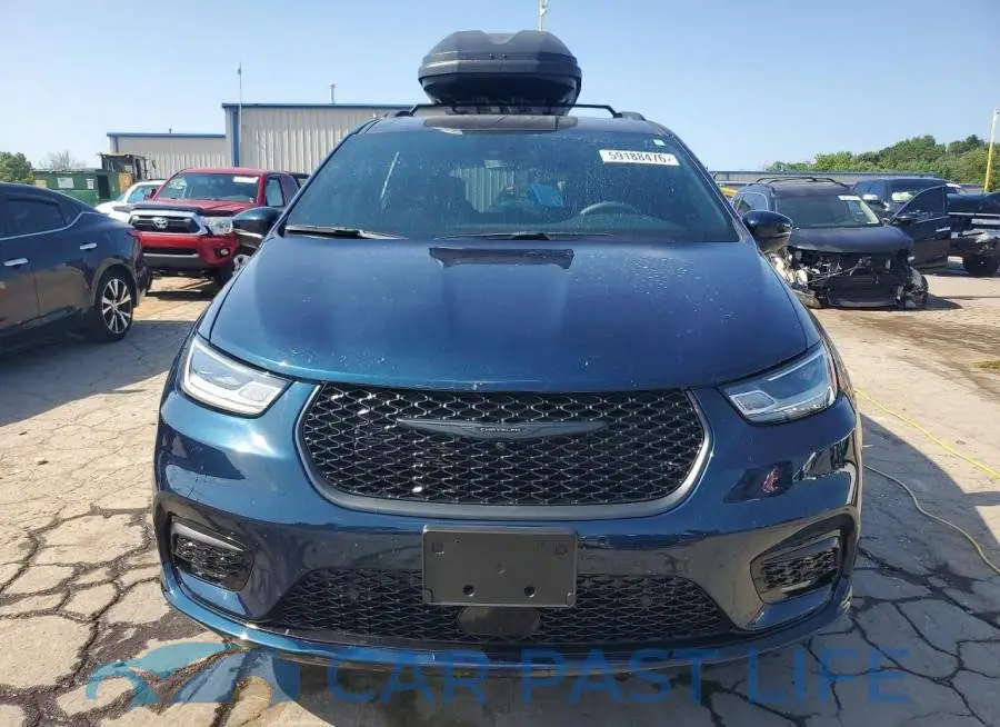 2C4RC3BG4PR573218# 5