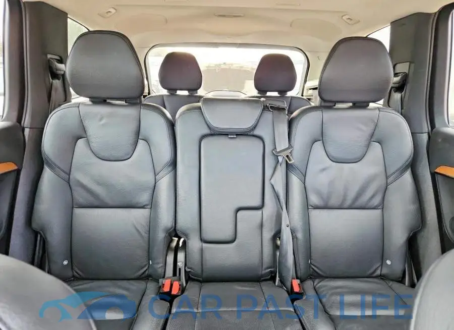 YV4062PE2R1147551# 10