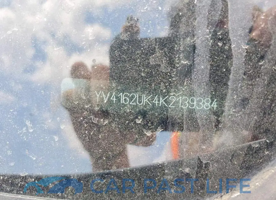 YV4162UK4K2139384# 12