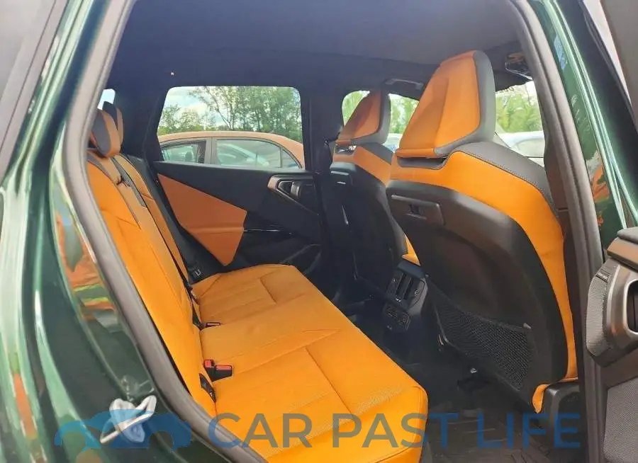 5UX53GP09T9270659# 11