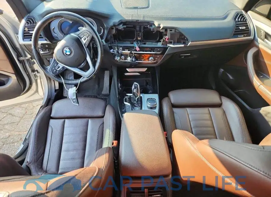 5UXTR9C55JLC83687# 8