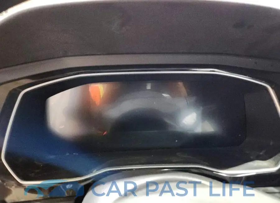 3VW7M7BU6RM042210# 9