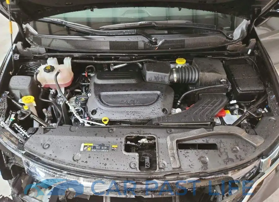 2C4RC1GG1VR554328# 12