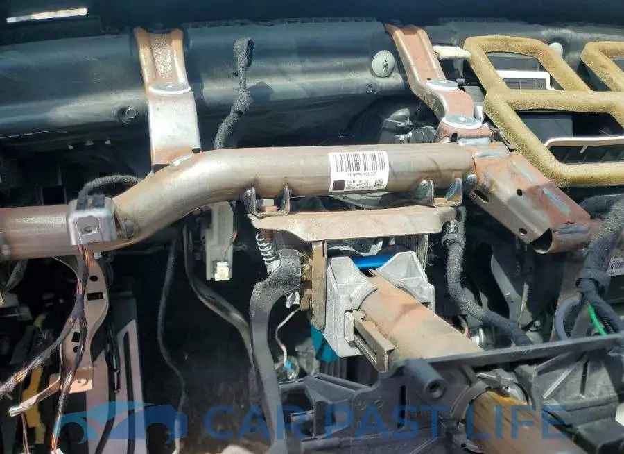 WBS4Y9C55JAC87073# 9