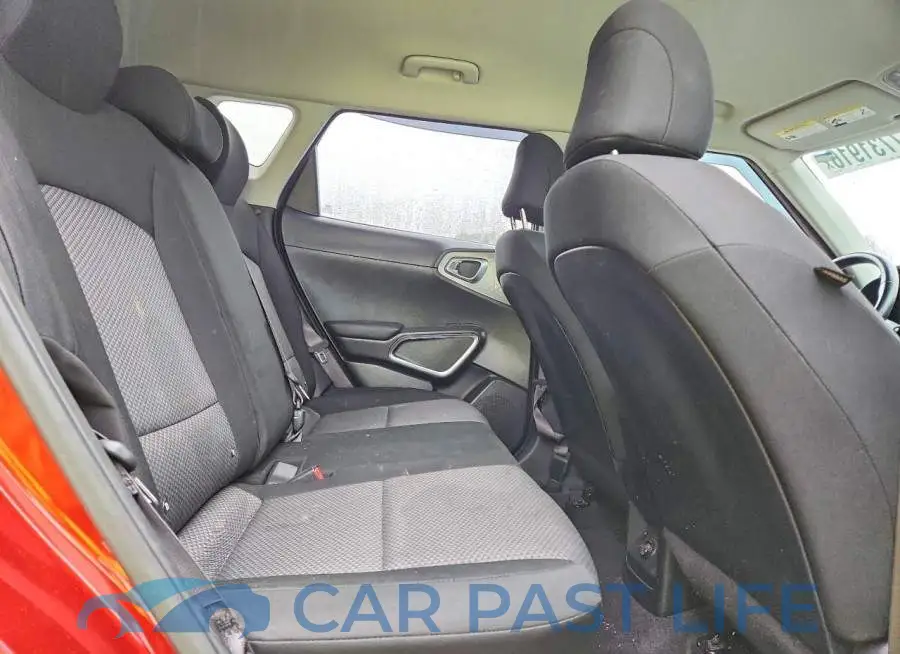 KNDJ23AUXN7170818# 10