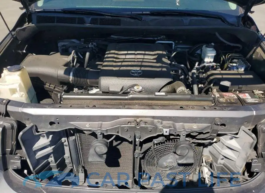 5TDBY5G18JS158520# 11