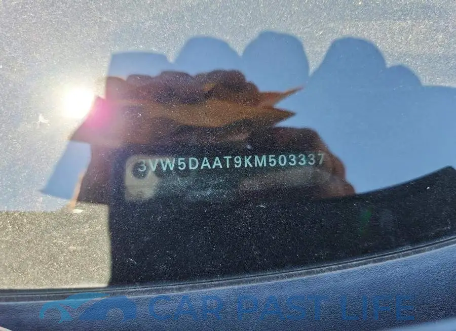 3VW5DAAT9KM503337# 12