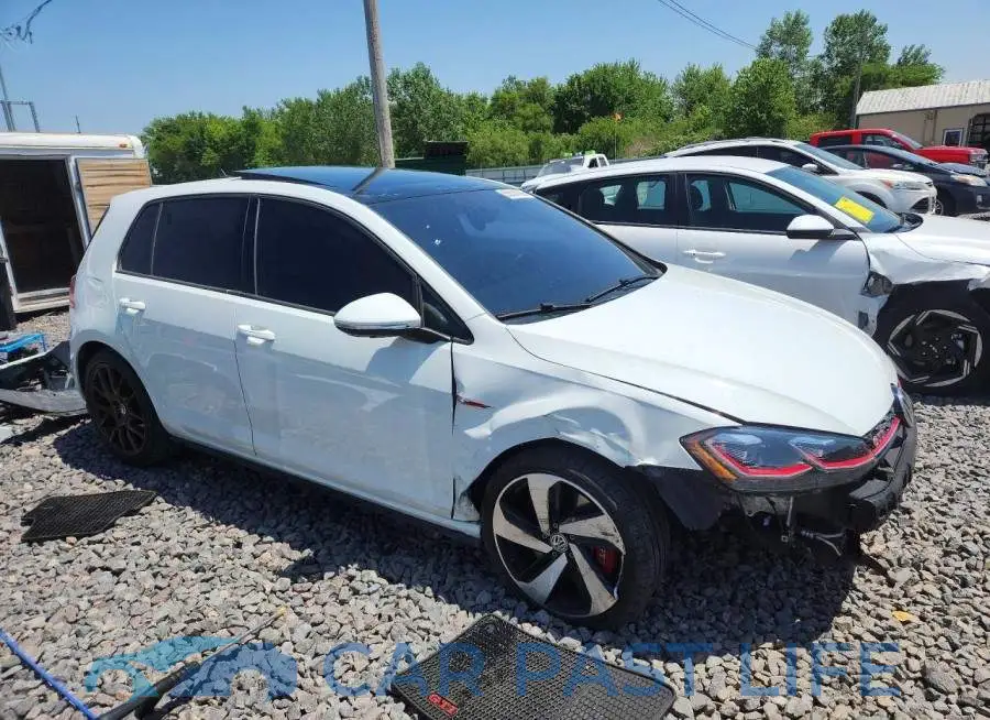 3VW5T7AU0LM015118# 4