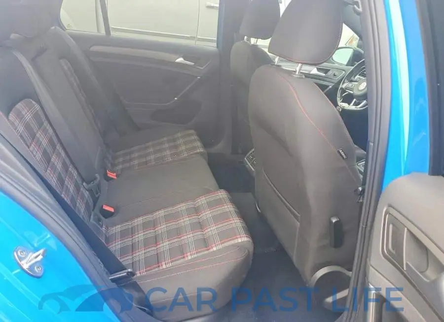 3VW5T7AU9KM008067# 10
