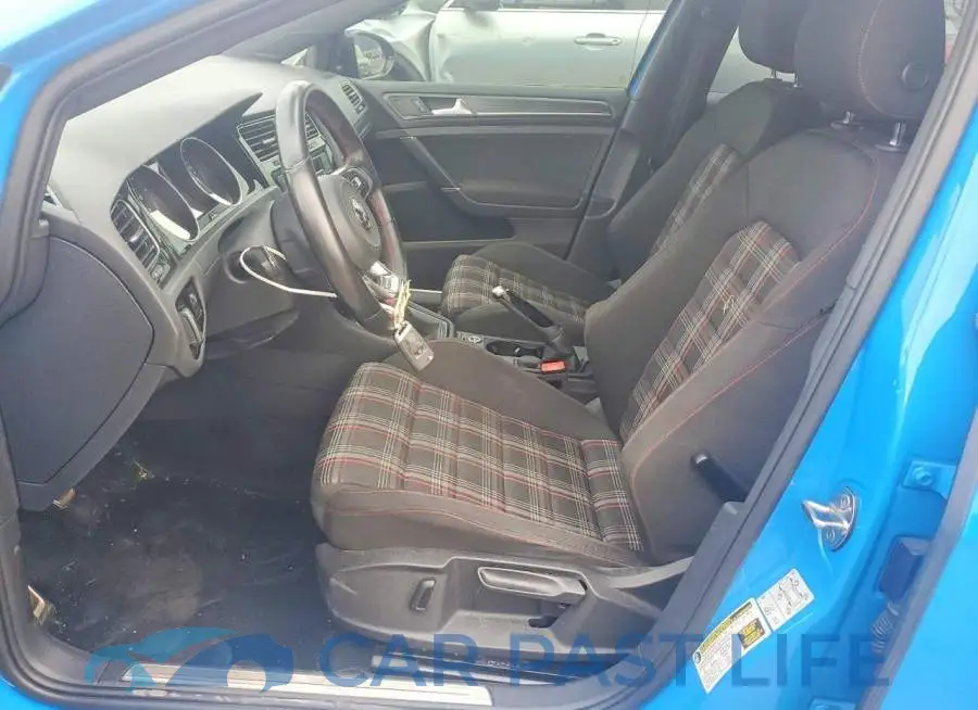 3VW5T7AU9KM008067# 7