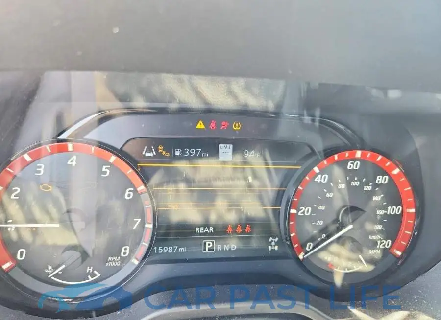 1N6AA1ED0RN101474# 9