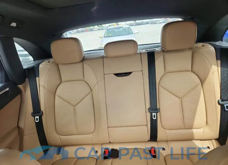 WP1AA2A57LLB09810# 10