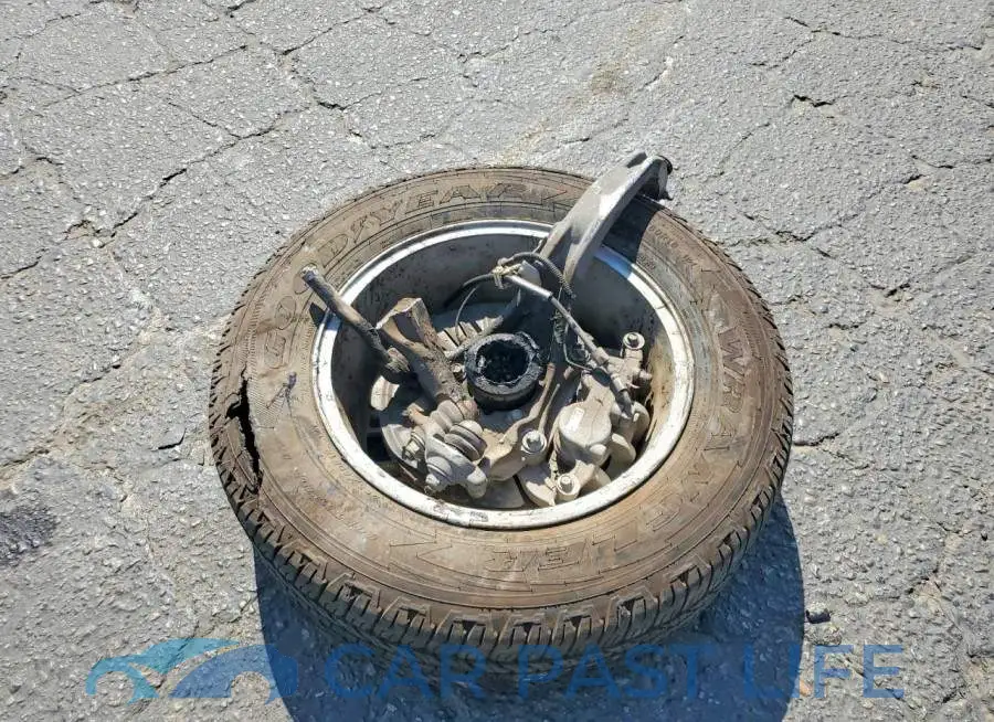 1C4RJKAG8P8731721# 13