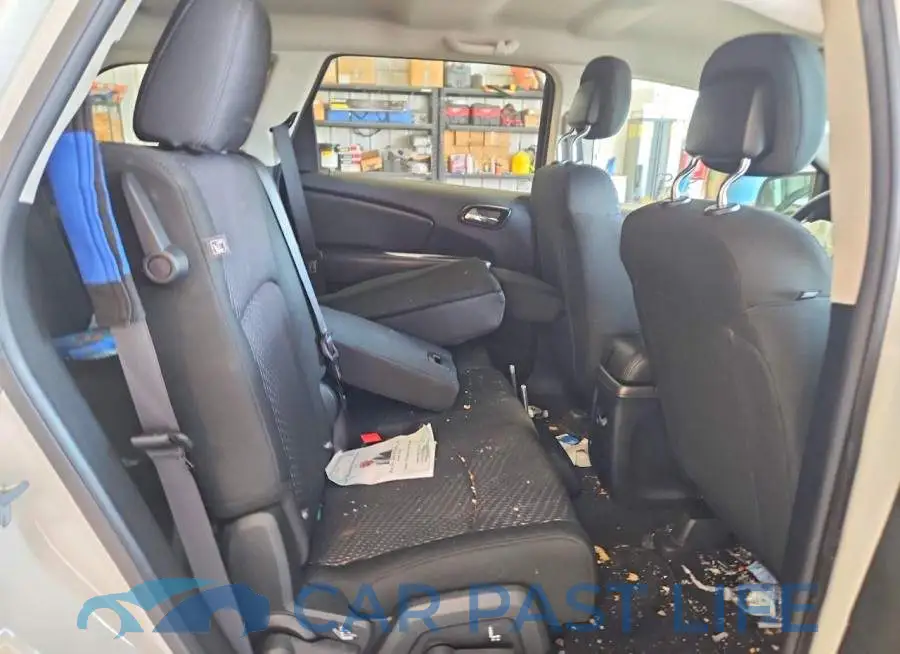 3C4PDCAB9LT207532# 11