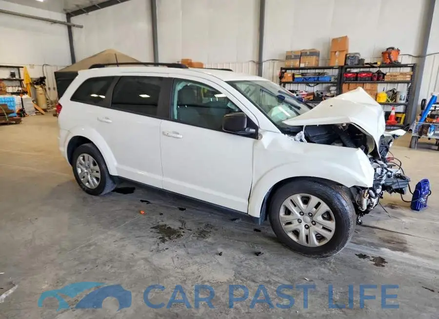 3C4PDCAB9LT207532# 4