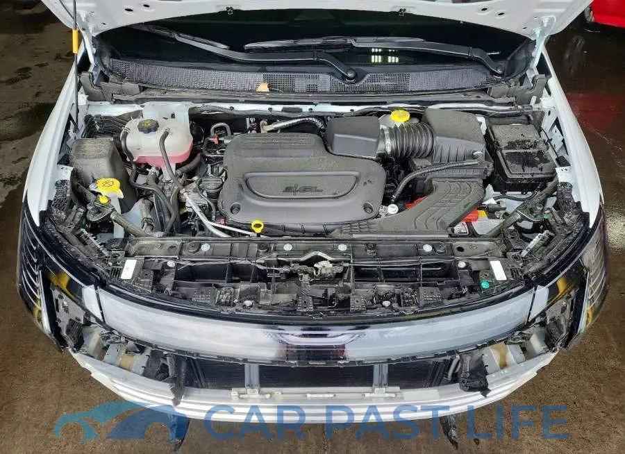 2C4RC1BG1VR559102# 12