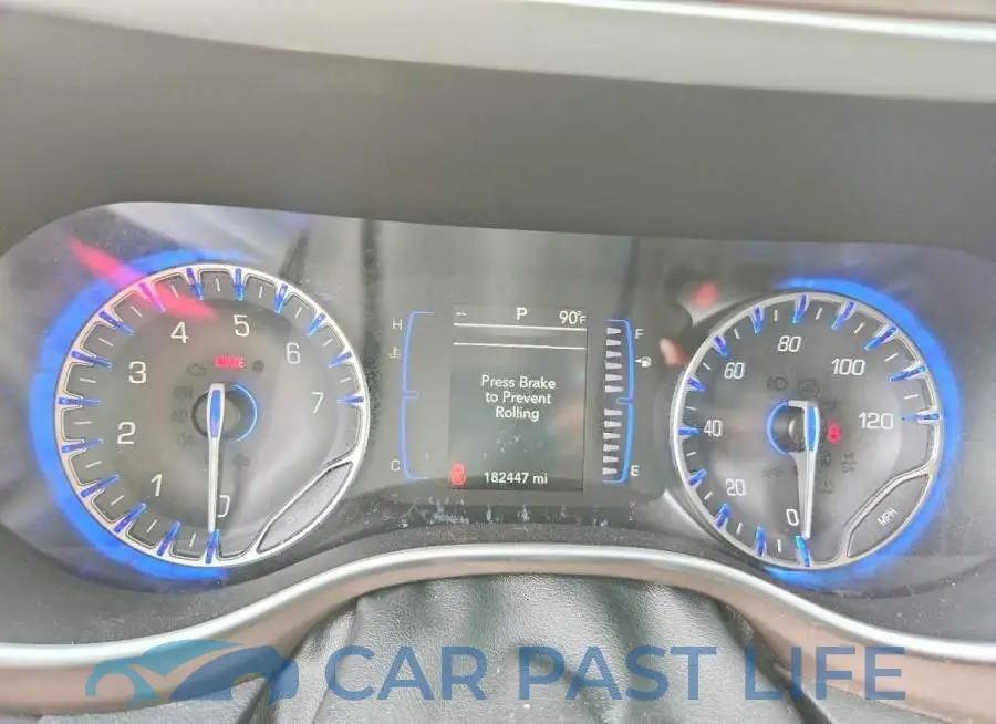 2C4RC1CG2NR145177# 9
