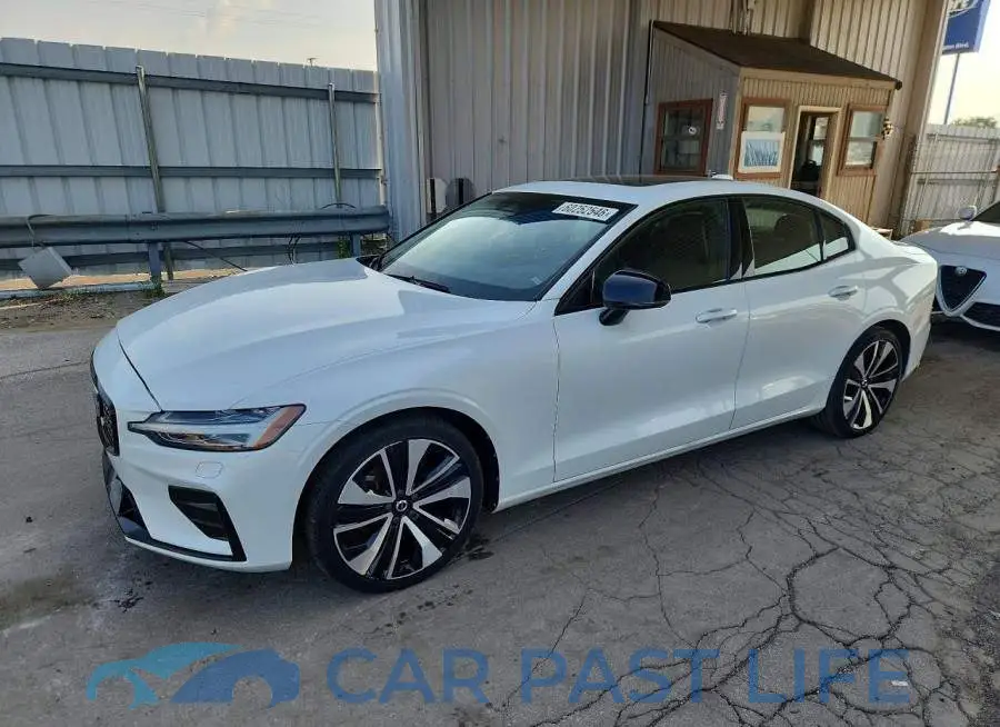7JRL12FZ2NG156083# 1