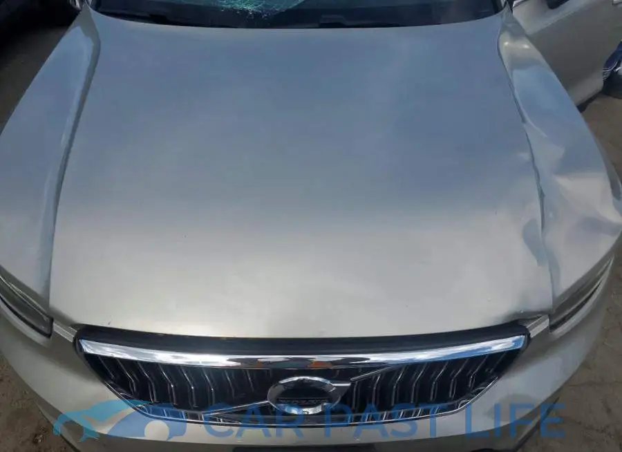 YV4162UL8K2074676# 12