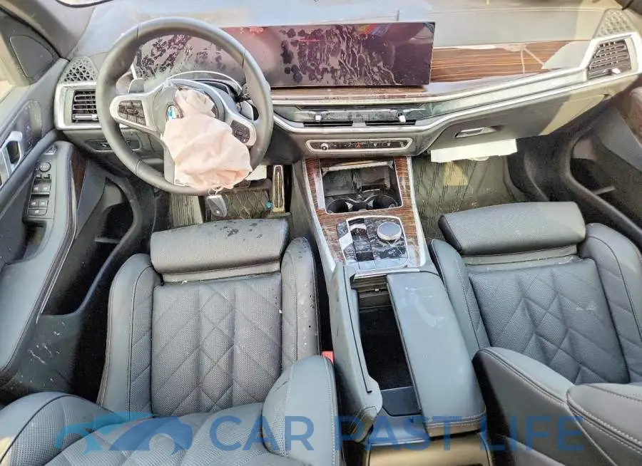 5UX23EU09T9234515# 8