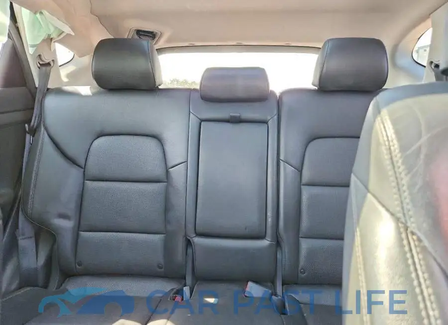 KM8J3CAL8LU114360# 10