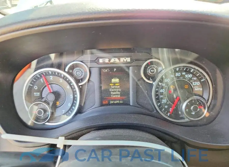 1C6SRFFT0MN701768# 9