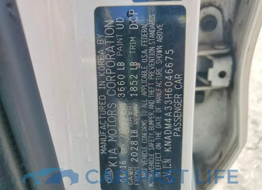 KNADM4A33H6046675# 13