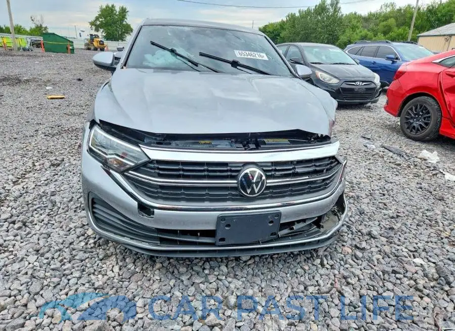 3VW7M7BU6RM004931# 5