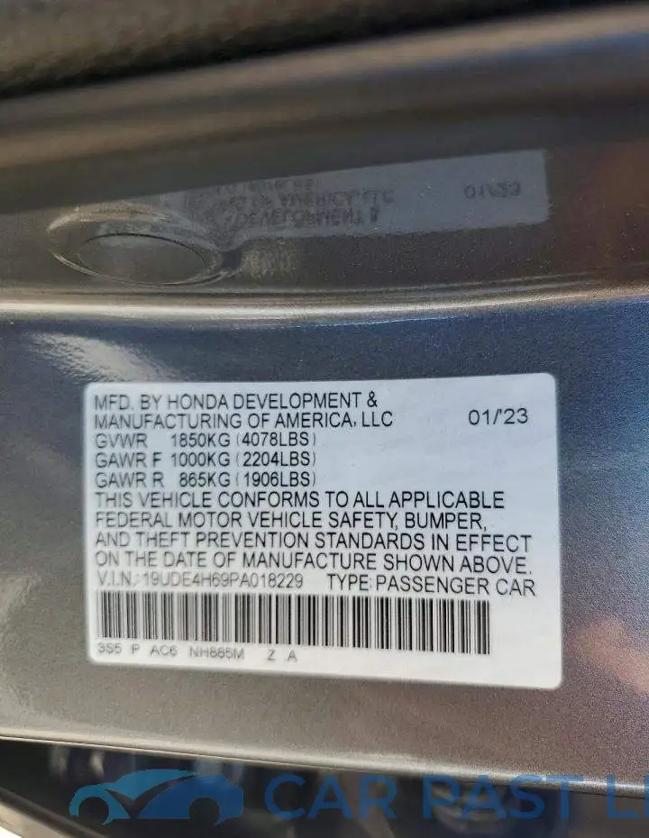 19UDE4H69PA018229# 12