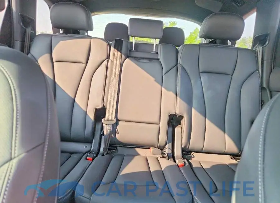WA1LVBF79SD022597# 10