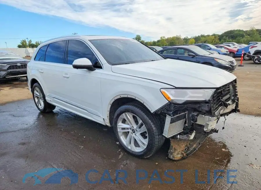 WA1LXBF74ND015216# 4