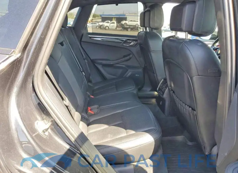 WP1AA2A50RLB19930# 11