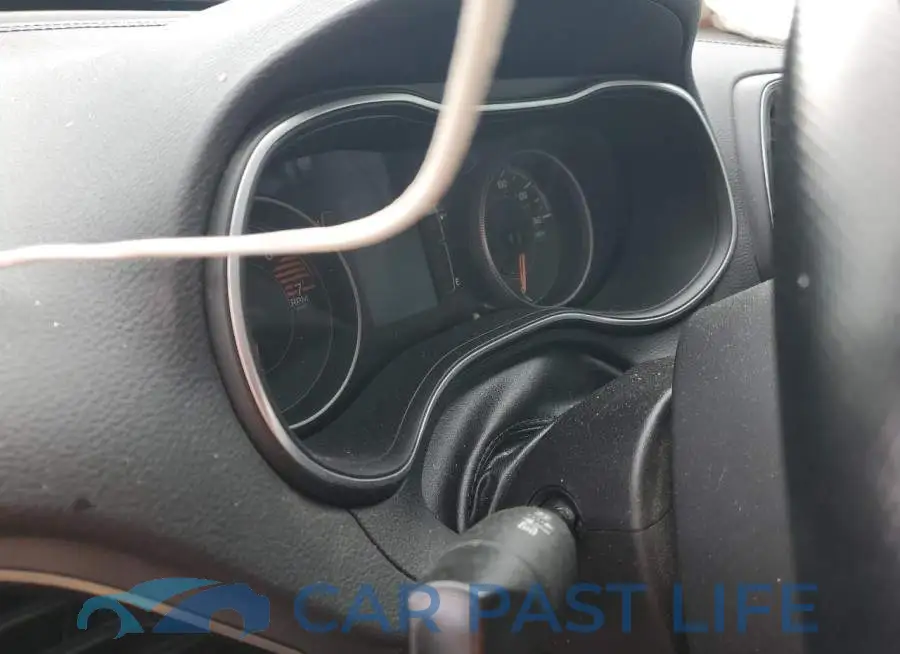 1C4PJLLB5LD535736# 9