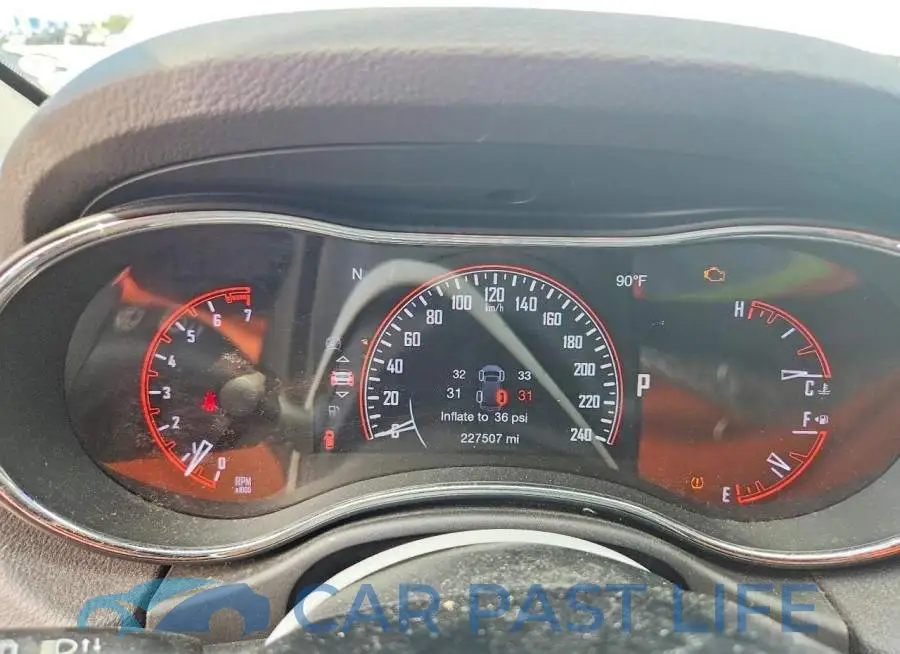 1C4RDJAG9HC737320# 9