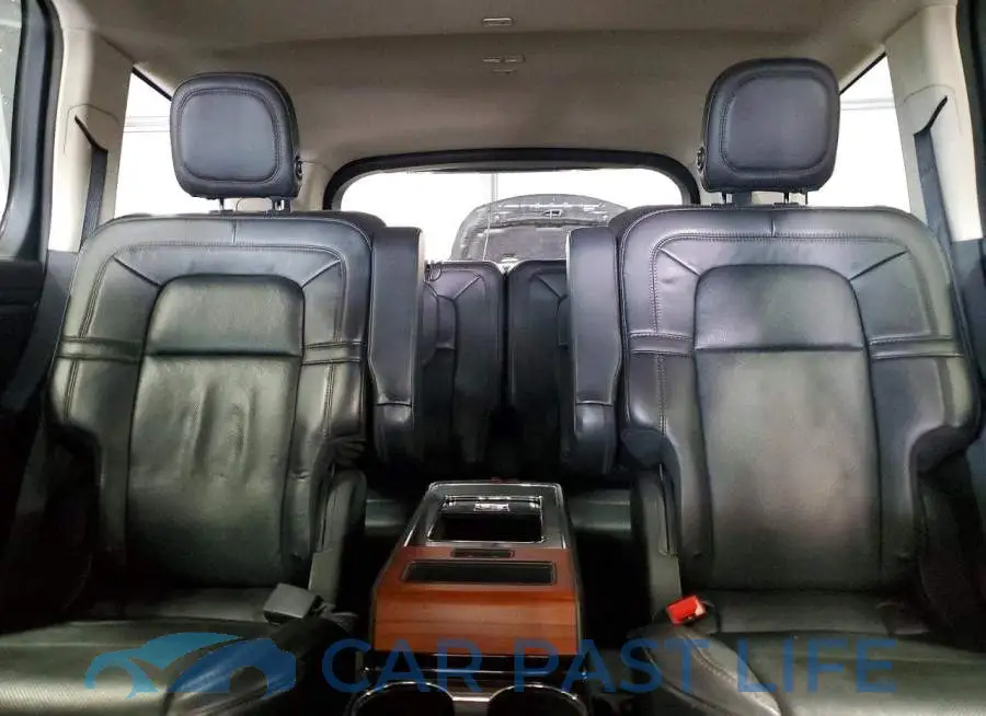 5LM5J7XC8LGL14351# 10