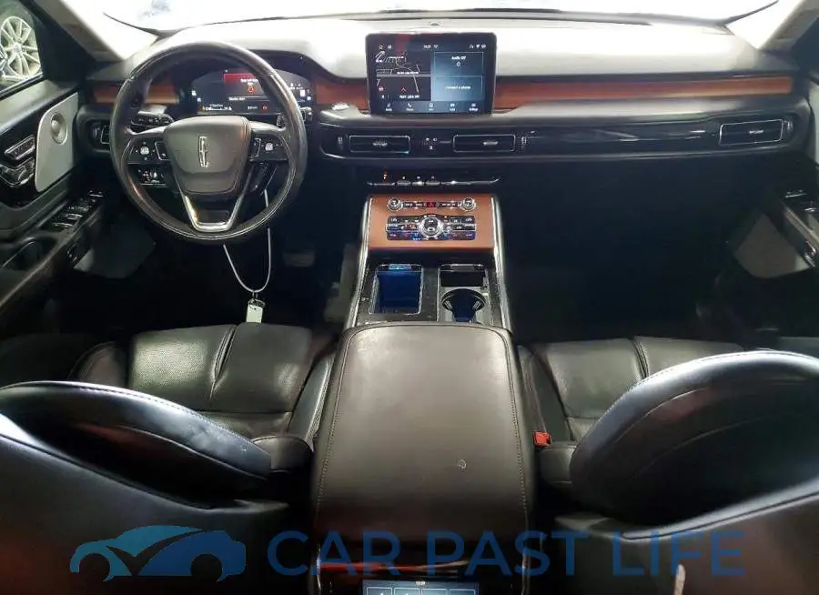 5LM5J7XC8LGL14351# 8