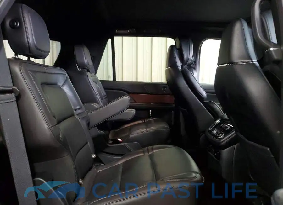 5LMJJ2LT3JEL02589# 11