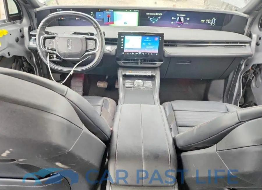 5LMPJ8KA2RJ797139# 8